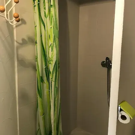 Joli Studio, Plain-pied, Calme, Proche Centre * Narbona