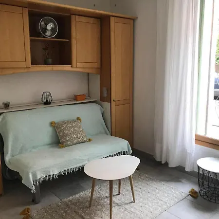 아파트 Joli Studio, Plain-pied, Calme, Proche Centre 나르본