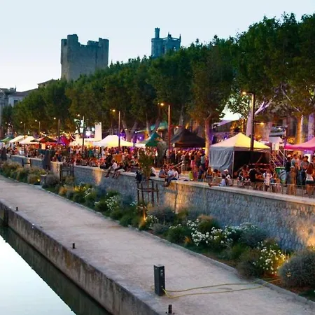 Joli Studio, Plain-pied, Calme, Proche Centre *